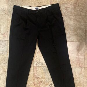 Dockers Easy Khaki size 42 x 30